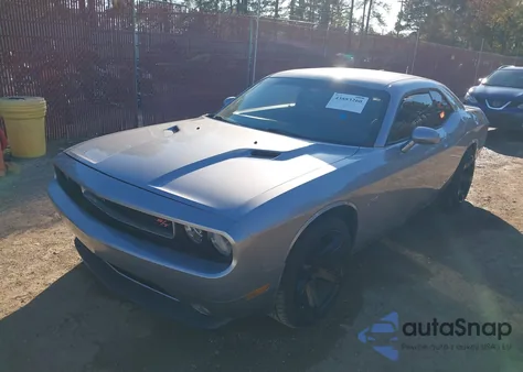 2013 Dodge Challenger R/T z USA, uszkodzony, nr VIN 2C3CDYBT1DH641851